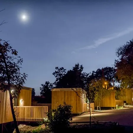 Aloia Nature, Forestal شقة *