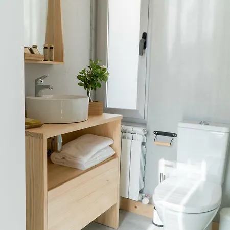 Aloia Nature, Forestal شقة